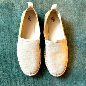 Men’s Espadrilles size EU 42, or US 8.5